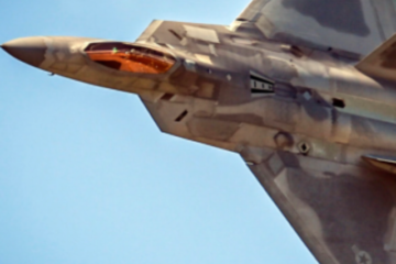 F-22-Raptor-US-Air-Force-Fighter-Jets-1